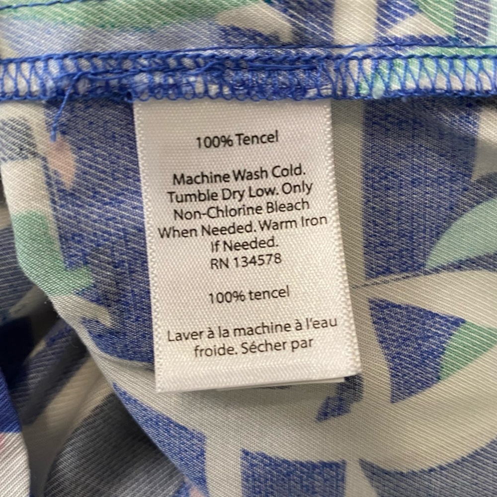 Vineyard Vines harbor scene off shoulder dress - Picture 5 of 5